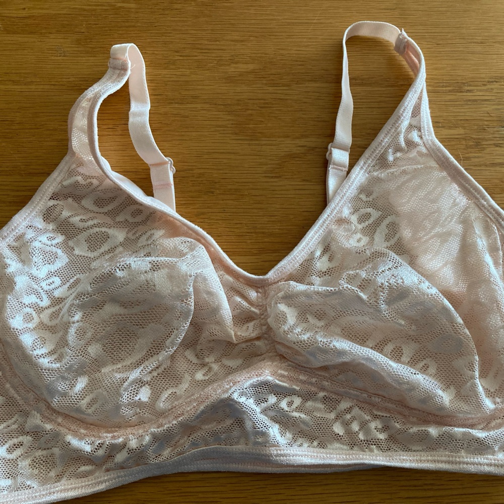 Ruby Ribbon size 36 lace Demi peach